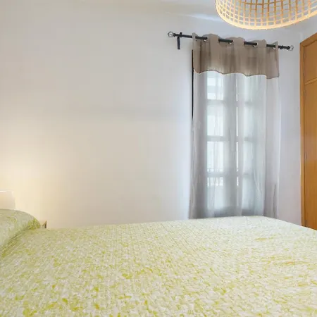 Duplex Moderno Alameda شقة *